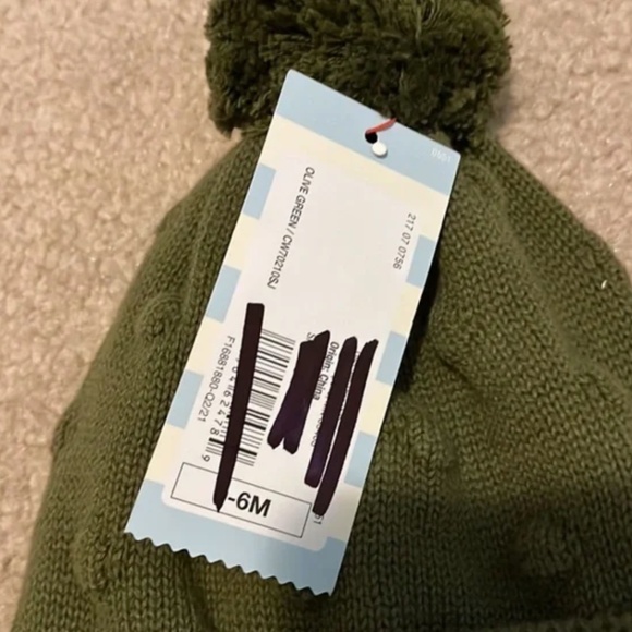 NWT newborn Pom Pom beanie, Cat & Jack, dark olive, unisex, 0-6 months - Picture 5 of 7